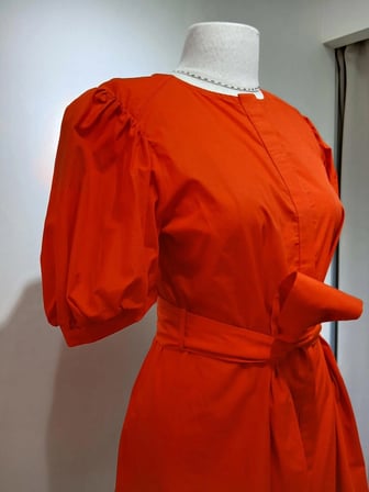 Turuncu Balon Kollu Belden Bağlamalı Mini Poplin Elbise