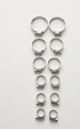 6-38 mm ölçülerinde 12 adet paslanmaz çelik hortum kelepçesi