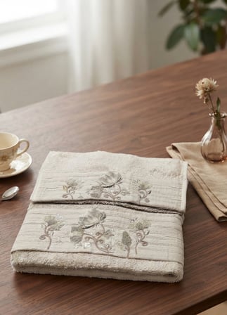 Gökçe Süzene Bambu Bürümcük Analı Kızlı Havlu Seti (1 Adet 30x50 cm ve 1 Adet 50x90 cm ) %70 Bambu %30 Pamuk