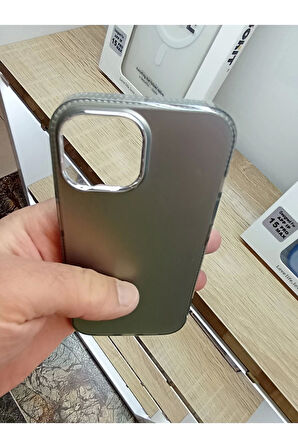 İPhone 15 Uyumlu Hologramlı Mor Kılıf Tuşları Metal Darbe Korumalı Kapak