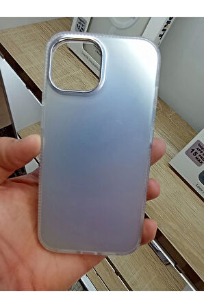 İPhone 15 Uyumlu Hologramlı Mor Kılıf Tuşları Metal Darbe Korumalı Kapak