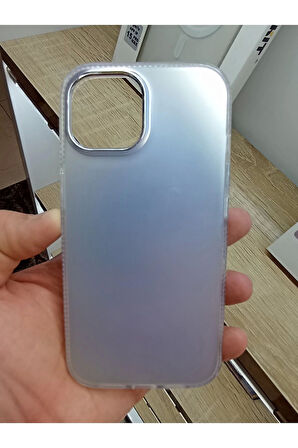 İPhone 15 Pro Uyumlu Hologramlı Mor Kılıf Tuşları Metal Darbe Korumalı Kapak