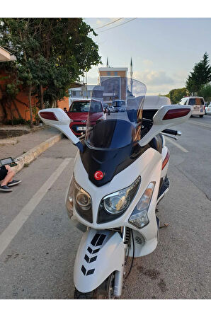 Sym Gts Evo 250 Siperlik Ön Cam 2006 2013 Model 53cm Açıkfüme Renkli 4mm BOYLU