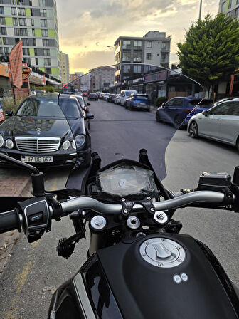 MOTOCAM Moto Guzzi V85 Siperlik Ön Cam 2019-2023 Model 58cm Füme Renkli 4mm