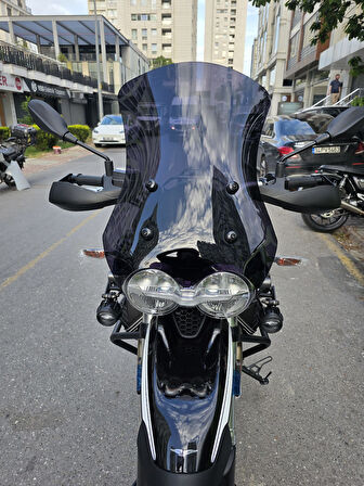 MOTOCAM Moto Guzzi V85 Siperlik Ön Cam 2019-2023 Model 58cm Siyah Renkli 4mm