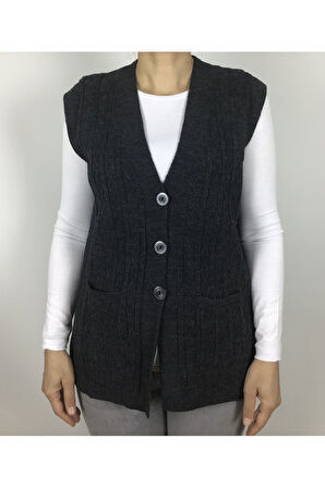 ÖNÜ DÜĞMELİ CEPLİ YÜNLÜ KISA ANNE YELEK