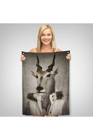 Keçi Kafalı İnsan Duvar Örtüsü - Halısı-4986