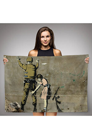Bansky'nin Askeri Arayan Küçük Kız Eseri Kanvas Duvar Örtüsü-Halısı-5013