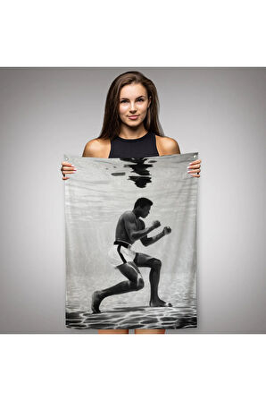 Su Altında Antreman Yapan Boksor Muhammet Ali Duvar Örtüsü-Halısı - Halısı-6204