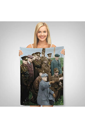 Atatürk Silah Arkadaşları İle Cephede Dekoratif Duvar Örtüsü - Halısı-6211