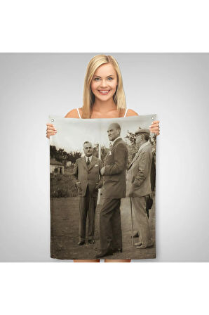 Atatürk ve Celal Bayar Kılıç Ali ile Muhafız Alayında Denetlemede Bulunurken Duvar Örtüsü 6259