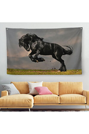 Şaha Kalkmış Siyah At Duvar Örtüsü-Halısı-6620