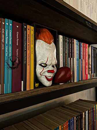 hayatvesanat IT / Pennywise / Kitaplık Figürü / Kitap Tutucu
