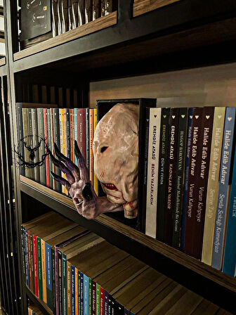 hayatvesanat Pale Man / Kitaplık Figürü / Kitap Tutucu