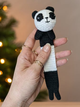 Amigurumi Panda Figürlü Pamuklu Kitap Ayracı (Yüksek Kaliteli Malzeme, Detaylı ince işçilik)