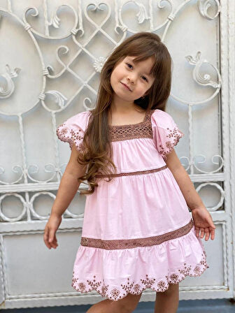 Kız Çocuk Nakış Ve Dantel Detaylı Pamuklu Yazlık Pembe Elbise