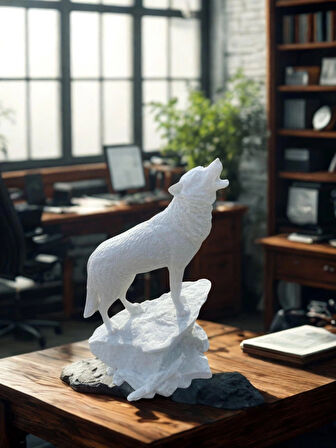 Mermer Görünümlü Kurt Heykeli