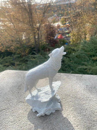 Mermer Görünümlü Kurt Heykeli