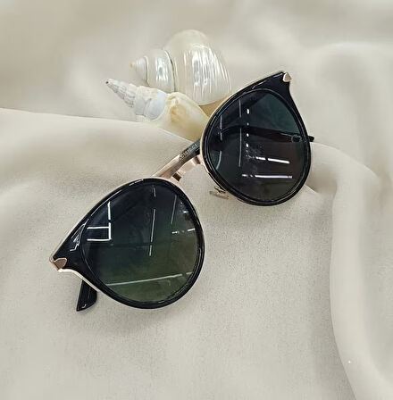 LC1010  C1 Kadın Güneş Gözlüğü Kutusunda  