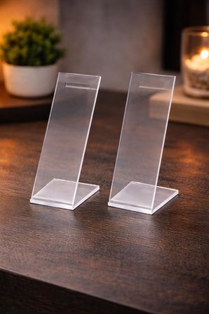 Şeffaf Akrilik Saat Standı – Masaüstü Saatlik, Takı ve Bileklik Sergileme Standı (12 x 7,5 cm)
