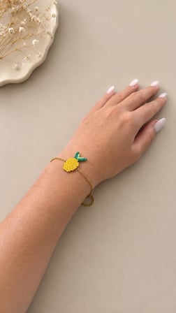 Miyuki Boncuklu Ananas Figürlü Kadın Bileklik Gold Zincirli El Yapımı Yazlık Takı
