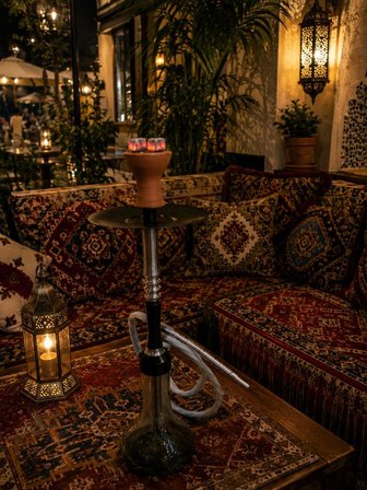 Nargile Takımı 65 Cm Modern Şişe Nargile Seti Kömürlü Lüx Balkon Cafe Nargilesi 17 Cm Taban Çapı
