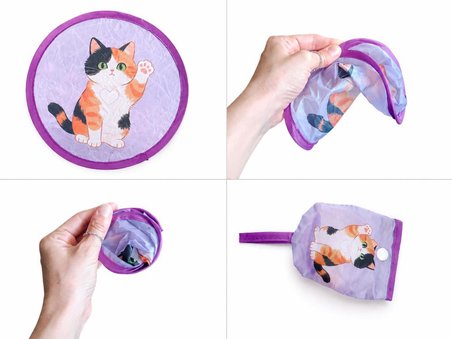 Katlanabilir Mini Çantalı Kedi Desenli Cep Yelpazesi – Taşınabilir Kumaş El Yelpazesi Mor