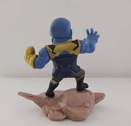 Thanos Avengers 3D Figür Oyuncak Masaüstü Süsü Biblo 10 cm