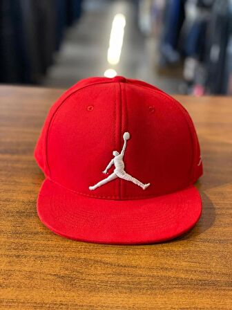 Jordan Nakışlı Kırmızı Renk Hiphop Snapback Rapper Basket Cap Şapka