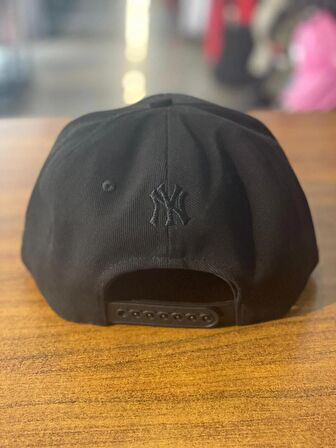 NY Yankees Nakışlı Siyah Renk Hiphop Snapback Rapper Basket Cap Şapka