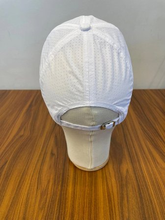 Yazlık Delikli Paraşüt Kumaş Beyaz Renk Unisex Cap Şapka