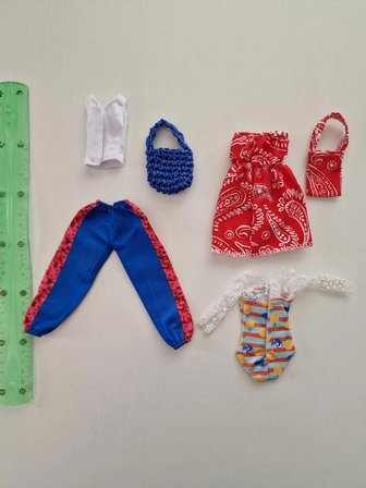 Oyuncak Bebekler İçin 3 Lü Kıyafet Seti (Boyutları Barbii Oyuncak Bebekler İçin Uygundur)