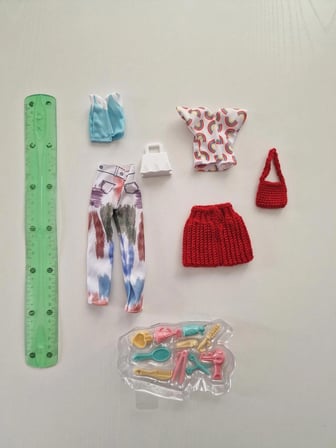 Oyuncak Bebekler İçin 3 Lü Kıyafet Seti (Boyutları Barbii Oyuncak Bebekler İçin Uygundur)