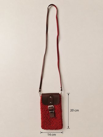 El Örgüsü Kapaklı Kırmızı Telefon Çantası