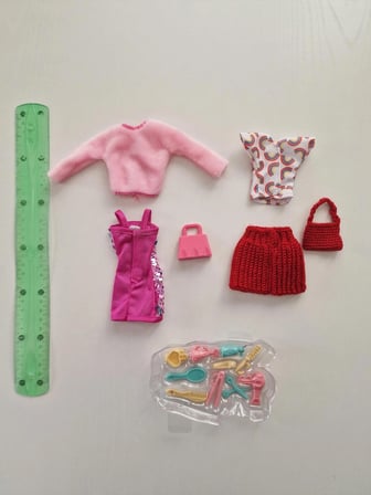 Oyuncak Bebekler İçin 3 Lü Kıyafet Seti (Boyutları Barbii Oyuncak Bebekler İçin Uygundur)