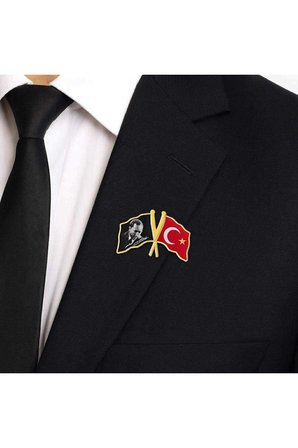 Mustafa Kemal Atatürk ve Türk Bayrağı Rozet Gold