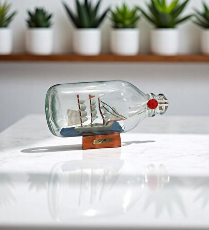 Dekoratif Cam Şişe İçinde Gemi Maketi – 11 x 6,5 cm