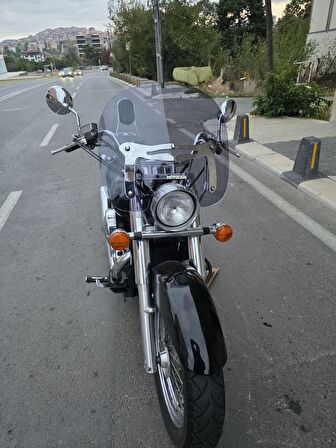 MOTOCAM Honda Shadow 750 Ön Cam 1999-2010 Model 45cm Füme Renkli 4mm APARATSIZDIR