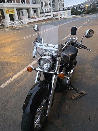 MOTOCAM Honda Shadow 750 Ön Cam 1999-2010 Model 45cm Şeffaf Renkli 4mm APARATSIZDIR