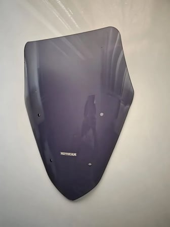 MOTOCAM Arora HTX PRO 50 Ön Cam 2025-2026 Model 43cm Füme Renkli 4mm