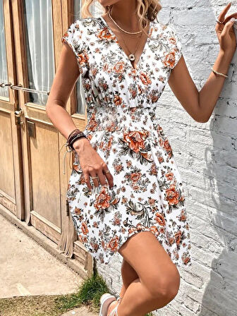 buğrahayalin Kadın Kısa Kollu Kruvaze Yakalı çiçekli Desenli Süprem Elbise