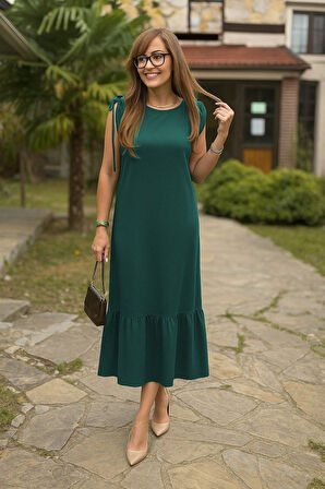 buğrahayalin Kadın Omuzlardan Büzgülü Kayık Yaka Fırfırlı Janjan Krep Elbise