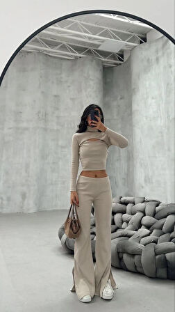 buğrahayalin Kadın Uzun Kollu Pencere Detay Göğüs Dekolteli Bluz Ve Bol Paça Pantolon Ikili Takim