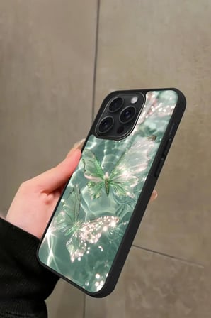 Apple iPhone 12 Pro Max Uyumlu Yeşil Kelebek Tasarımlı Parlak Silikon Kılıf