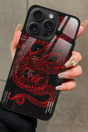 Apple iPhone 13 Pro Max Uyumlu Dragon Tasarımlı Parlak Silikon Kılıf