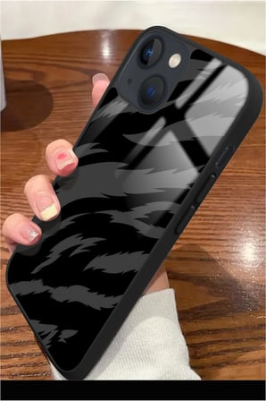 Apple iPhone 14 Plus Uyumlu Darbeye Dayanıklı Zebra Tasarımlı Parlak Silikon Kılıf