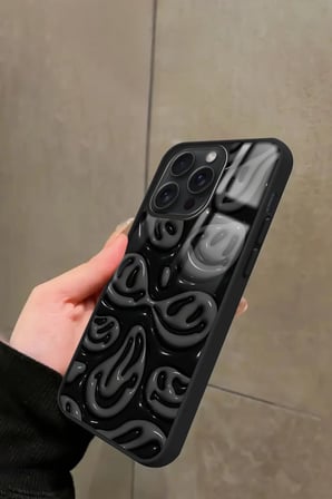 Apple iPhone 15 Pro Uyumlu Smile Tasarımlı Parlak Silikon Kılıf