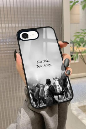 Apple iPhone 16E Uyumlu Jhon Snow Tasarımlı Parlak Silikon Kılıf