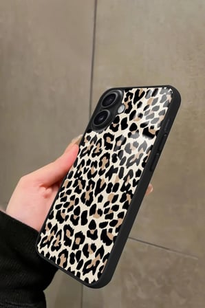 Apple iPhone 16 Plus Uyumlu Kahverengi Leopar Tasarımlı Parlak Silikon Kılıf