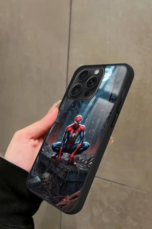 Apple iPhone 16 Pro Uyumlu Örümcek Adam Tasarımlı Parlak Silikon Kılıf